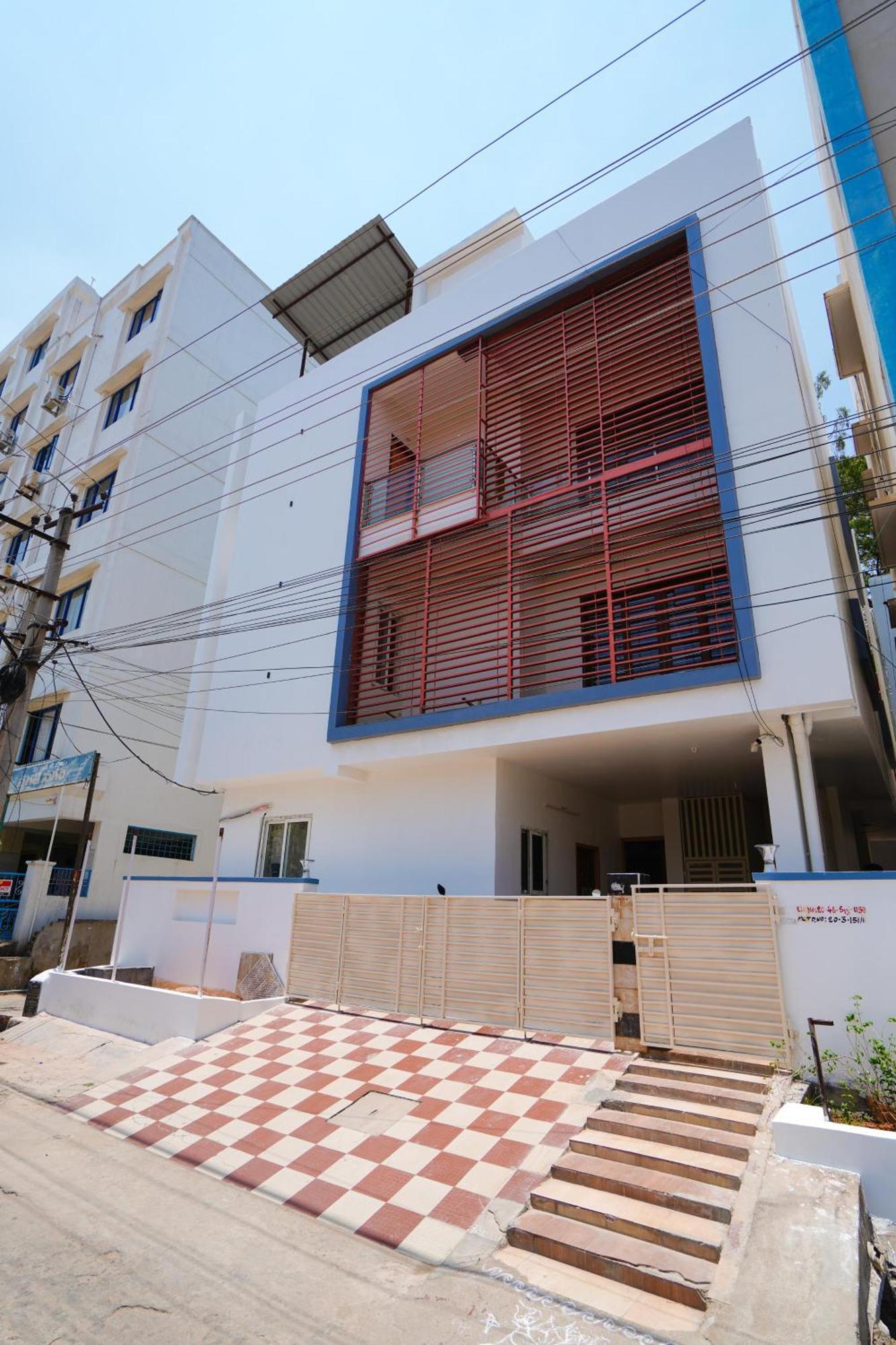 Golden Villa - Duplex House With Private Theater - Near To Alipiri And Bhudevi Ttd Ticket Counter And Kapilateertham Tirupati Exterior foto